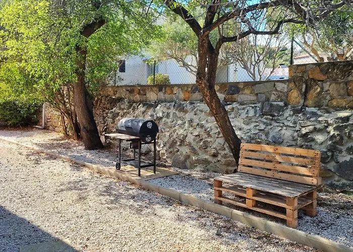 Signature - Design, Parking & דירה *